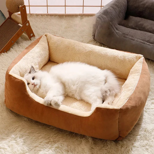 Soft Woven Pet Basket - Cozy Home for Cats & Puppies