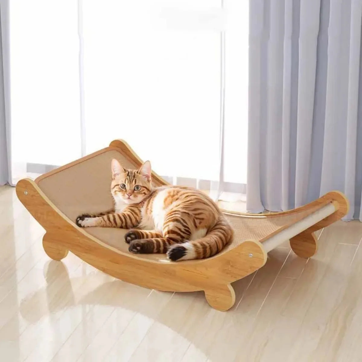 2-in-1 Wooden Cat Scratcher - Detachable Sleeping Bed & Scratch Pad